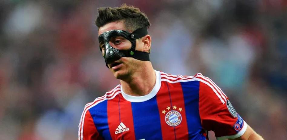 开云体育官方app-莱万上次戴面具：一点也不好受，影响我观察皮球和对手